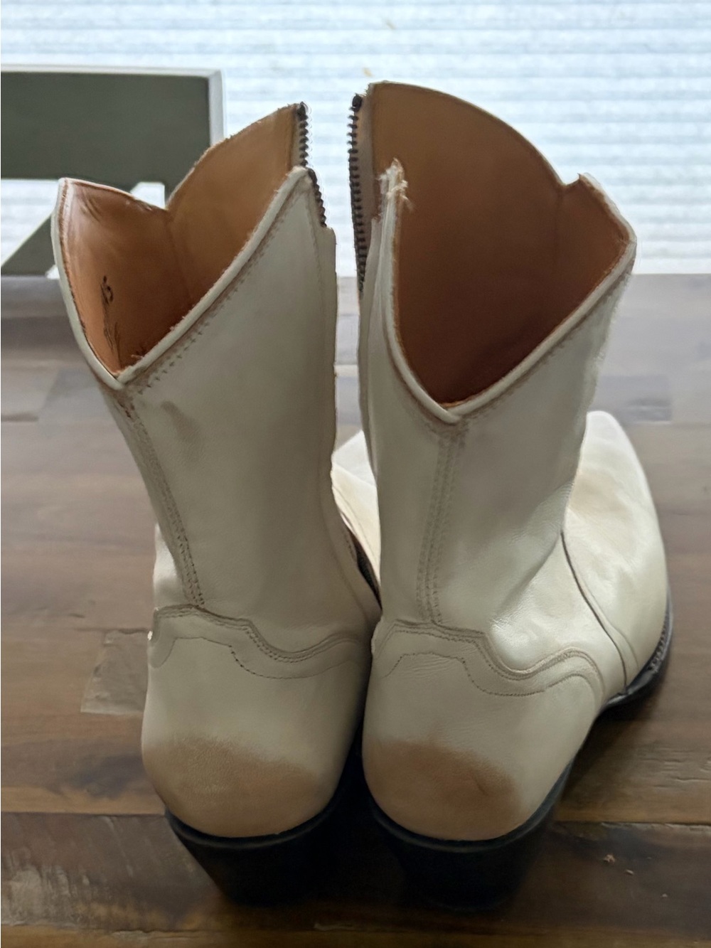 Tecovas Cream Leather Short Western Boots